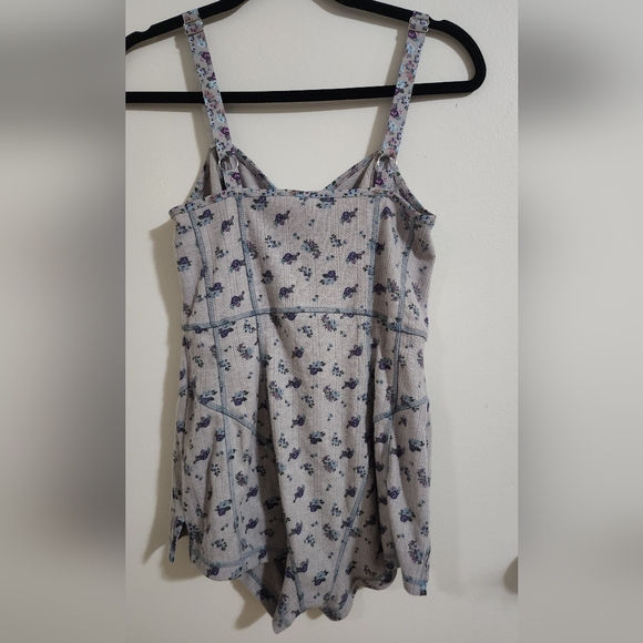 Floral Print Romper FL&L - Picture 2 of 3